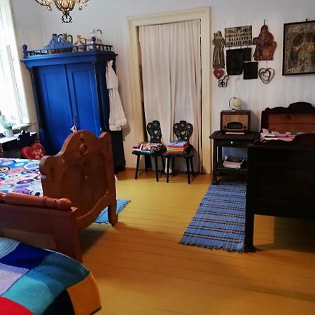 Rozmaringos Udvarház Dunafoldvar Exterior foto
